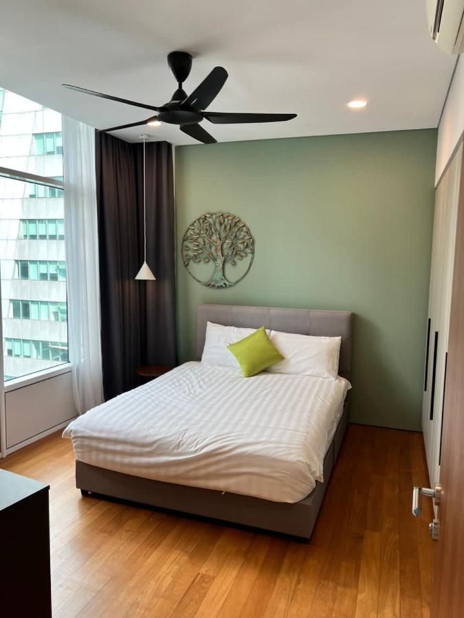 Klcc Sky Suites Kuala Lumpur Exterior photo